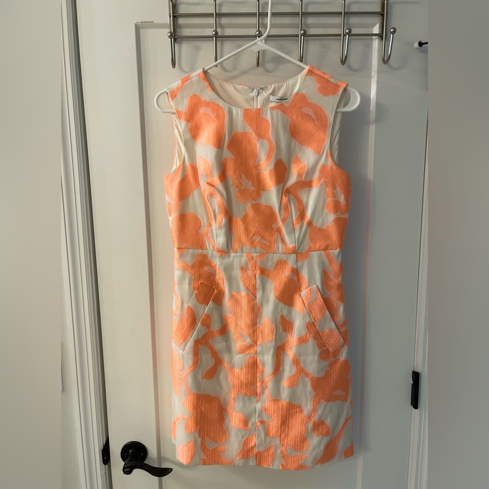DVF Orange and White Sleeveless Dress with pockets